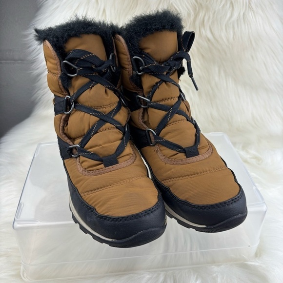 SOREL LACE UP WINTER BOOTS SIZE 6.5 WOMAN - Picture 1 of 11
